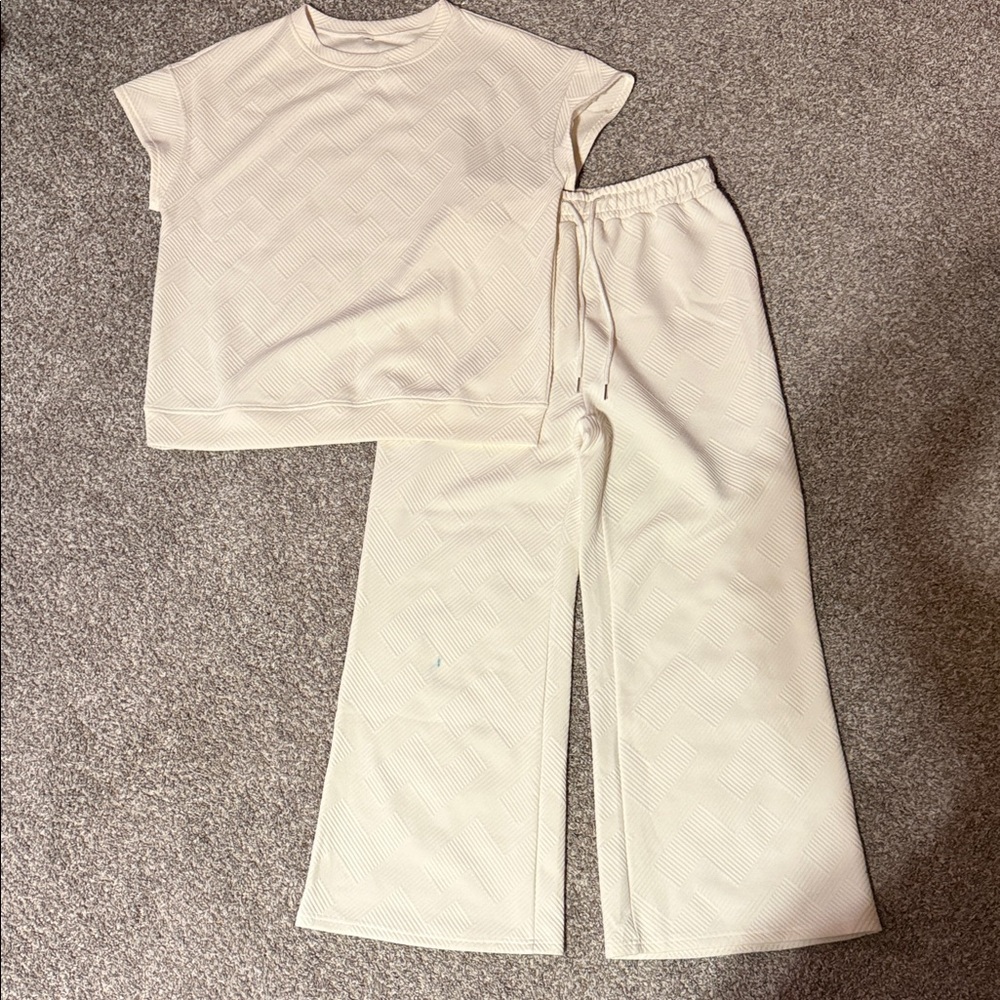 Cream Textured Top and Pants Set